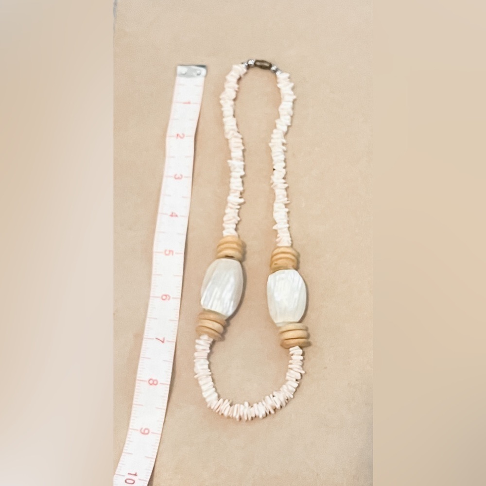 She’ll Statement Necklace - Picture 2 of 2
